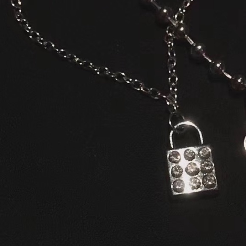 Silver lock necklace